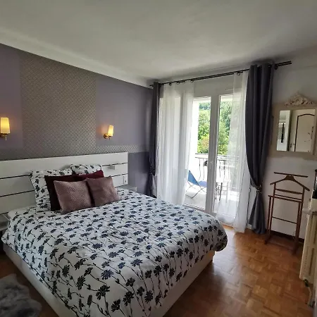 Au Pays D'olmes Apartamento